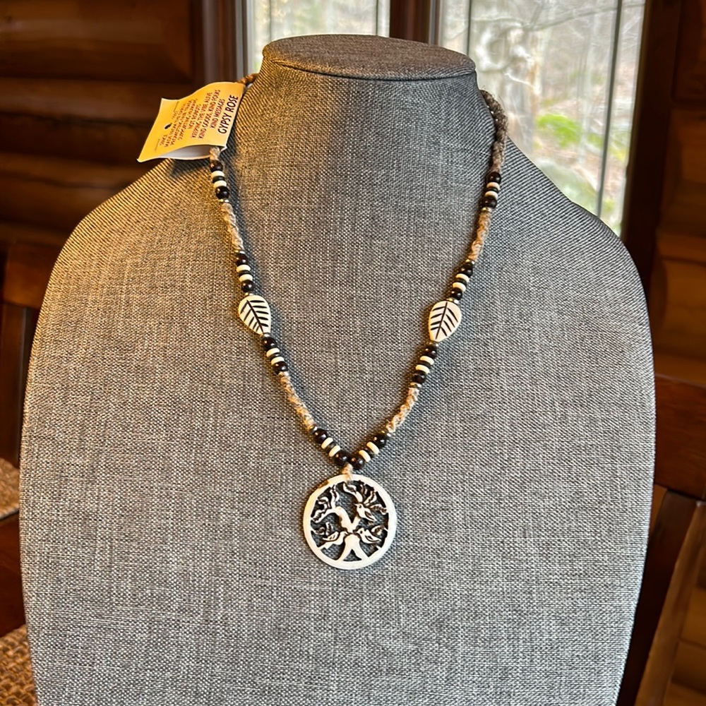 Gypsy Rose NWT Hand Made Boho Style Birds On Branches Hemp Necklace